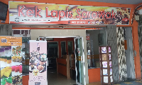 DIWANNIE KEK LAPIS